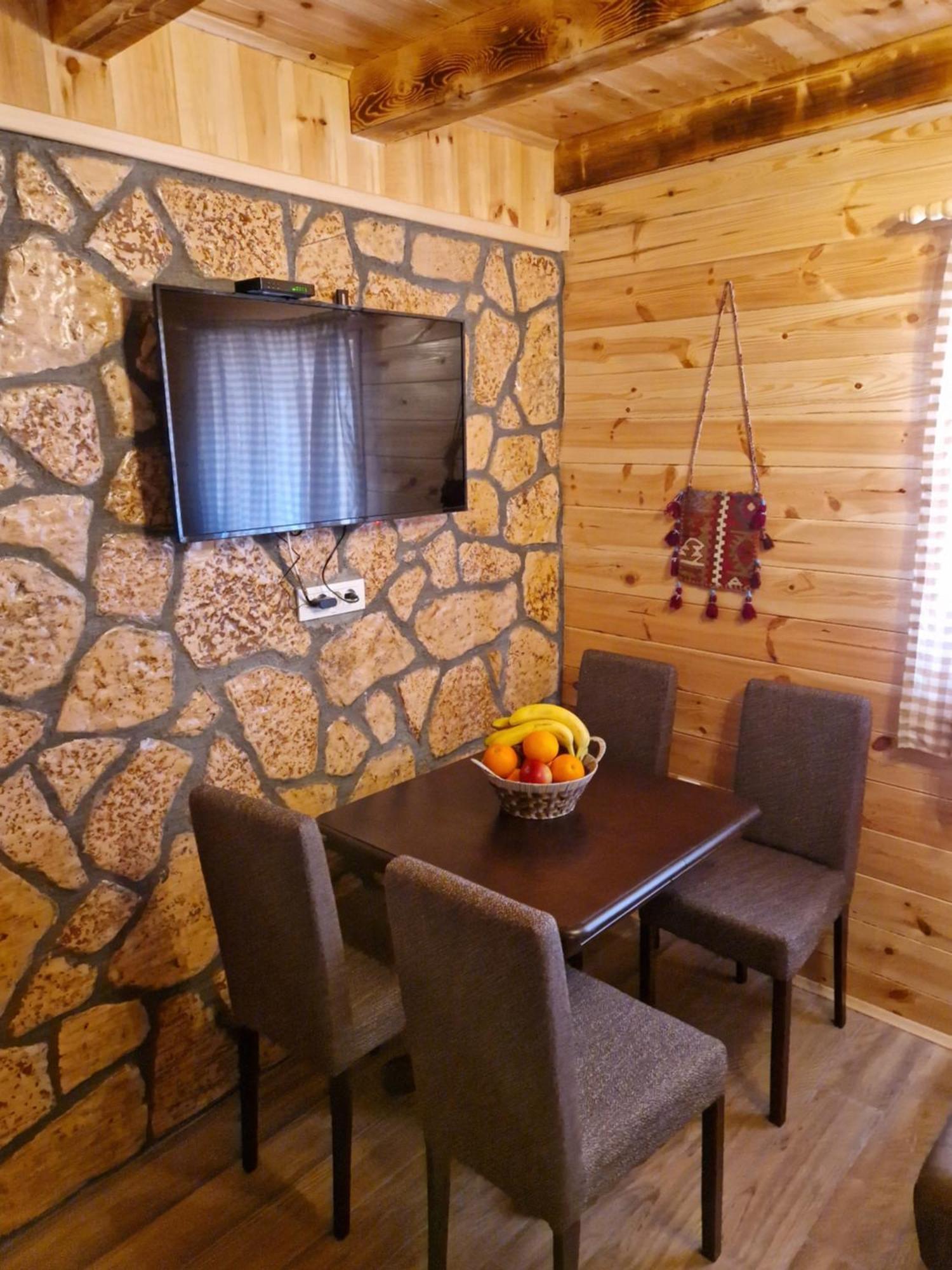 Cozy Home Small Bear Žabljak Kültér fotó